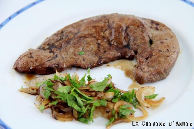 Recette Foie de veau à la vénitienne - La cuisine familiale : Un plat